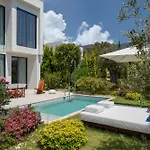 Susona Bodrum, Lxr & Resort