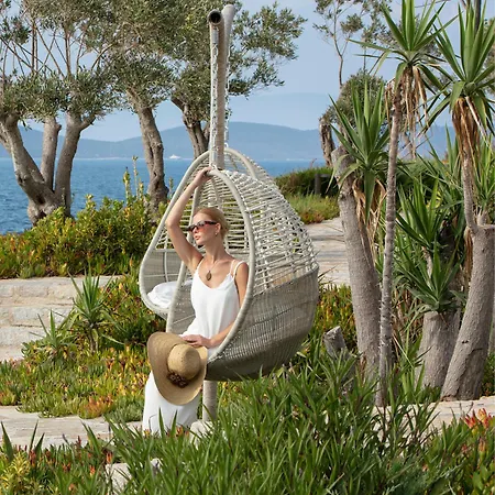 Susona Bodrum, Lxr & 리조트 토르바