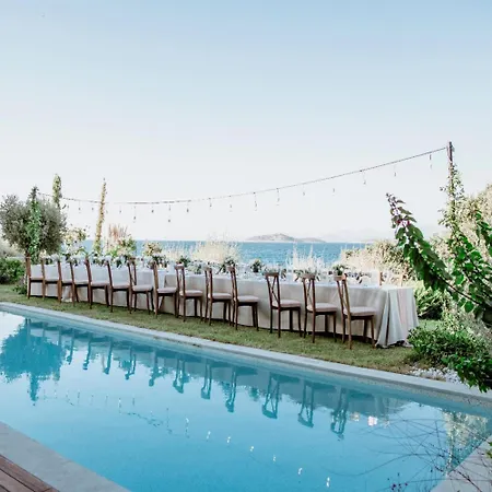Susona Bodrum, Lxr & منتجع توربا