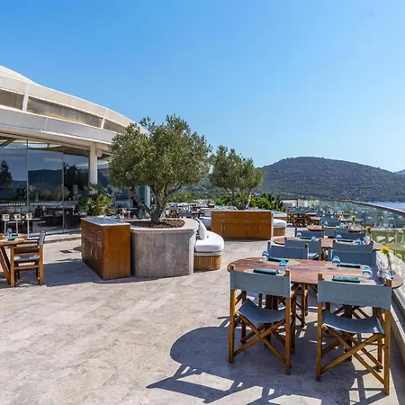 Susona Bodrum, Lxr & 5* توربا